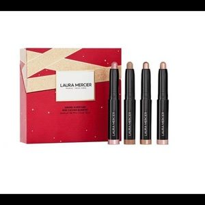 Laura Mercier Grand Overture mini Caviar Quartet